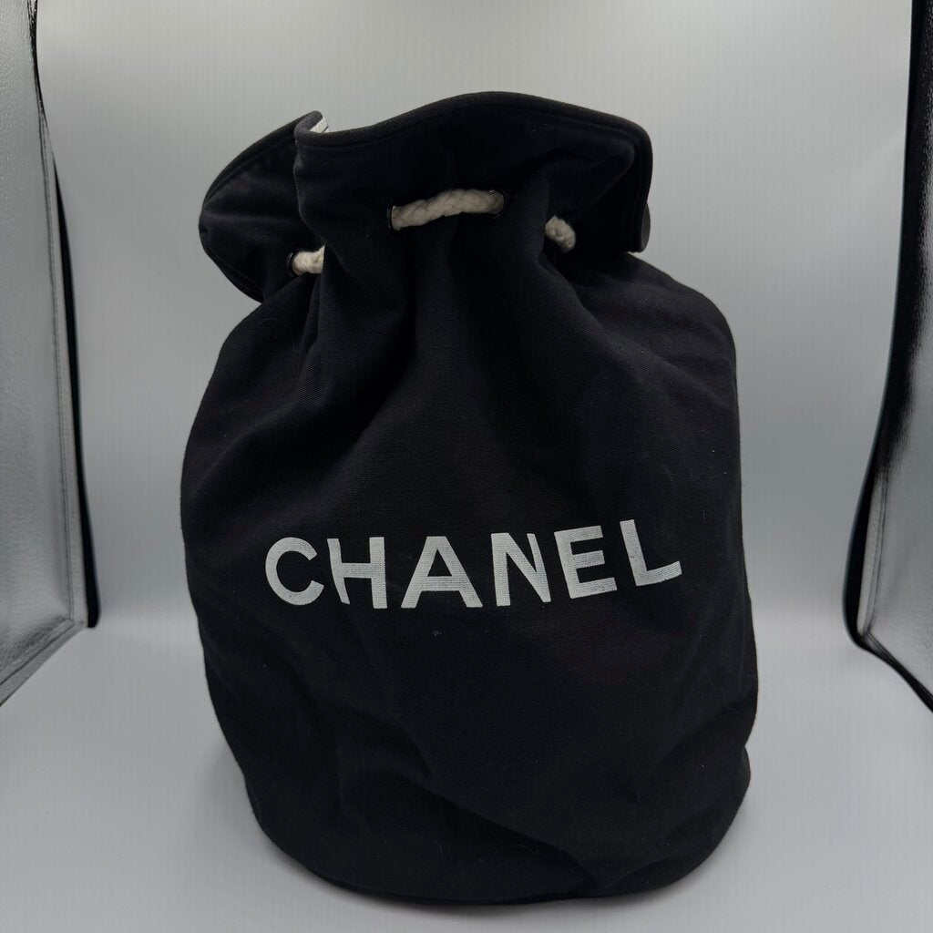 Chanel VIP Gift Precision Drawstring Bucket Bag |