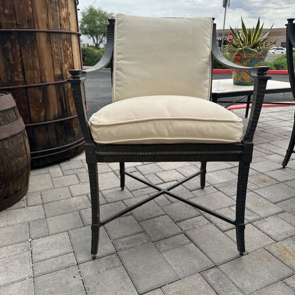 Century Furniture Andalusia Round Dining Table W/ 5 Chairs - 50X50X30- AS IS