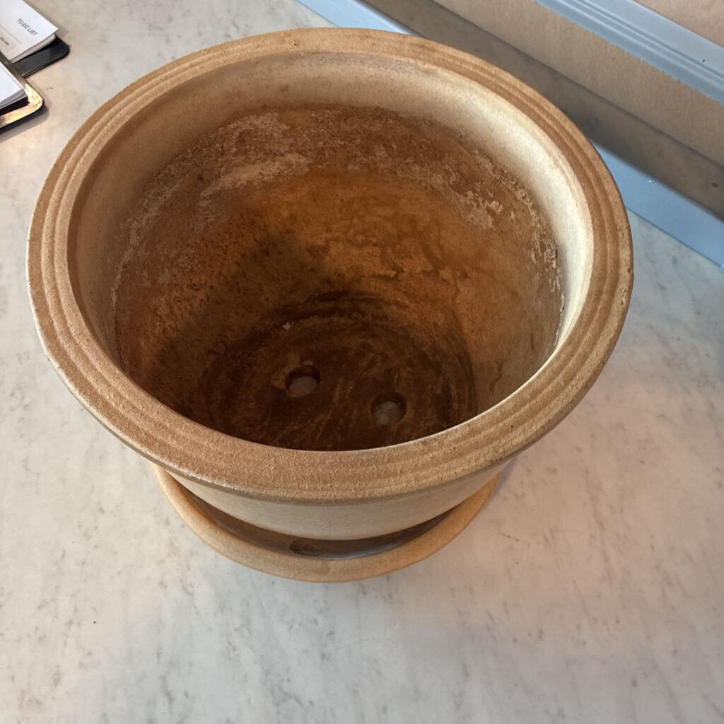 Tan Plant Pot W/ Saucer - 11X9H