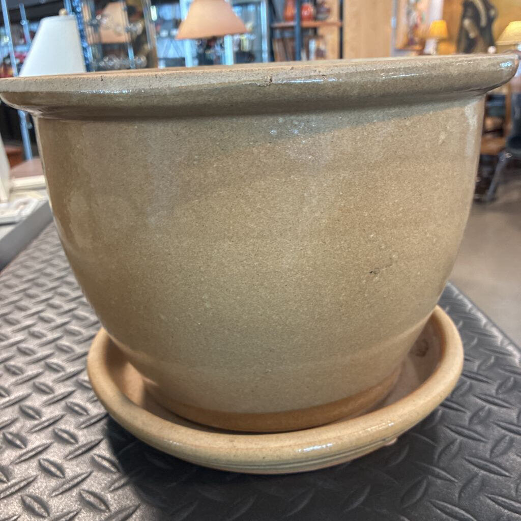 Tan Plant Pot W/ Saucer - 11X9H